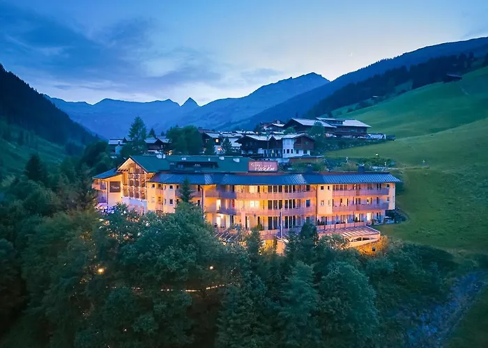 Hotel Residenz Hochalm - Ski In - Ski Out